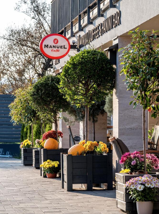 Mokka House Panzio Bed & Breakfast Mişcolţ Exterior foto